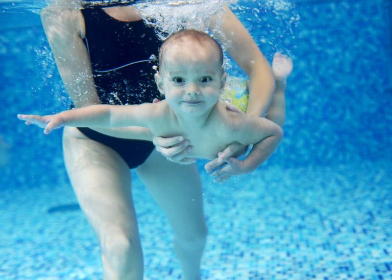 centre aquatique pour cours de bébé nageur à Saint André de Cubzac